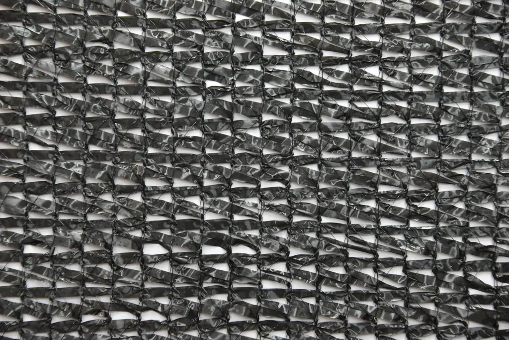 Heavy-duty 2-layer shade net No. 2075